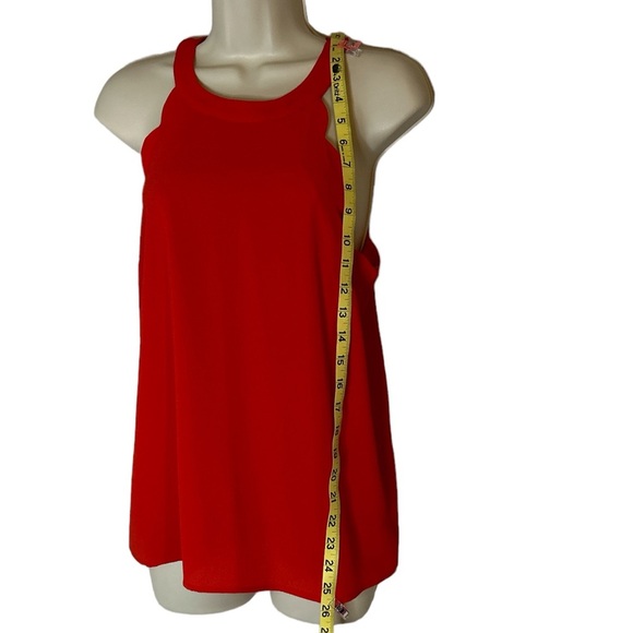 Monteau red sleeveless top with scalloped edges and button back size M - Picture 6 of 7